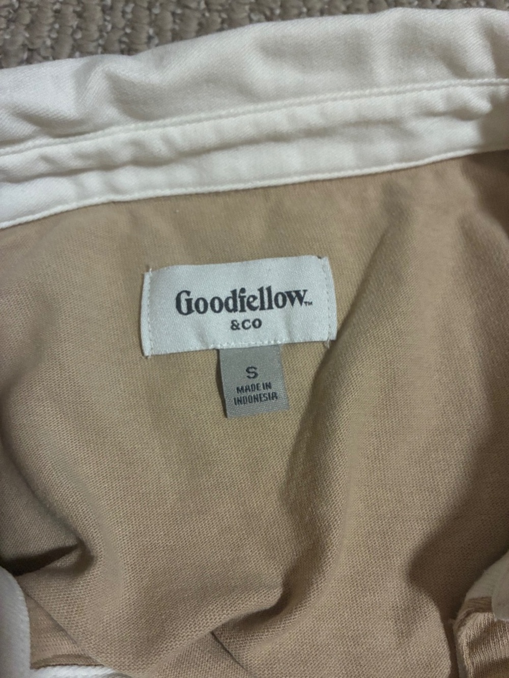 THREE SHIRTS - Picture 3 of 9